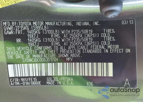 2013 Toyota Sienna Se 8 Passenger z USA, uszkodzony, nr VIN 5TDXK3DC0DS351704